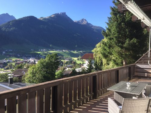 Aussicht vom Balkon des Apartments Richtung Neustift Elfer